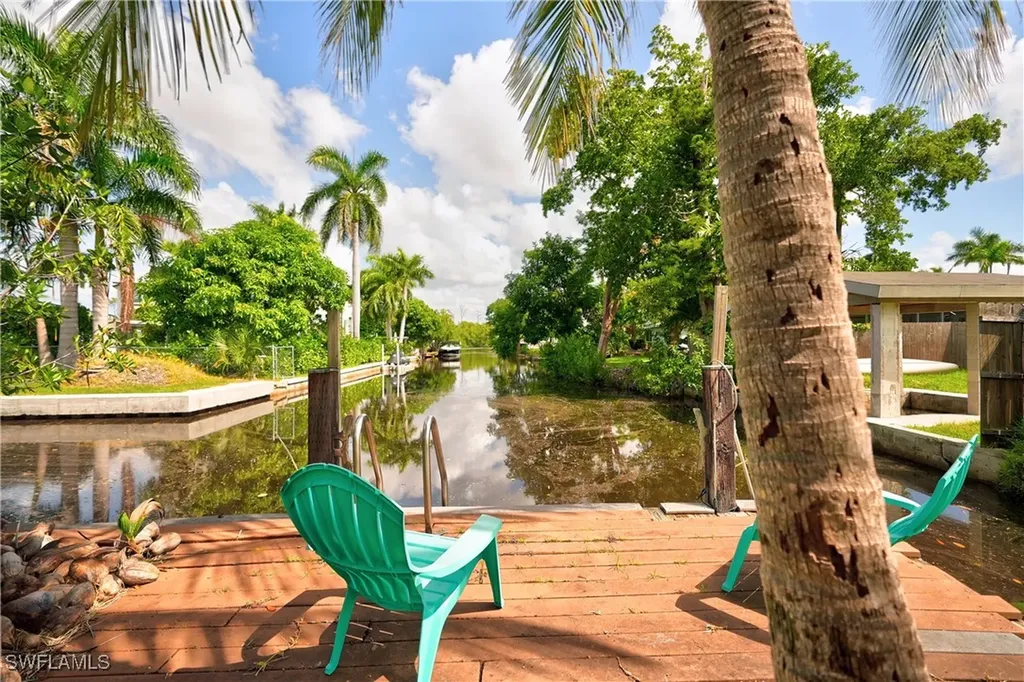 2043 Estey Avenue Naples FL 34104
