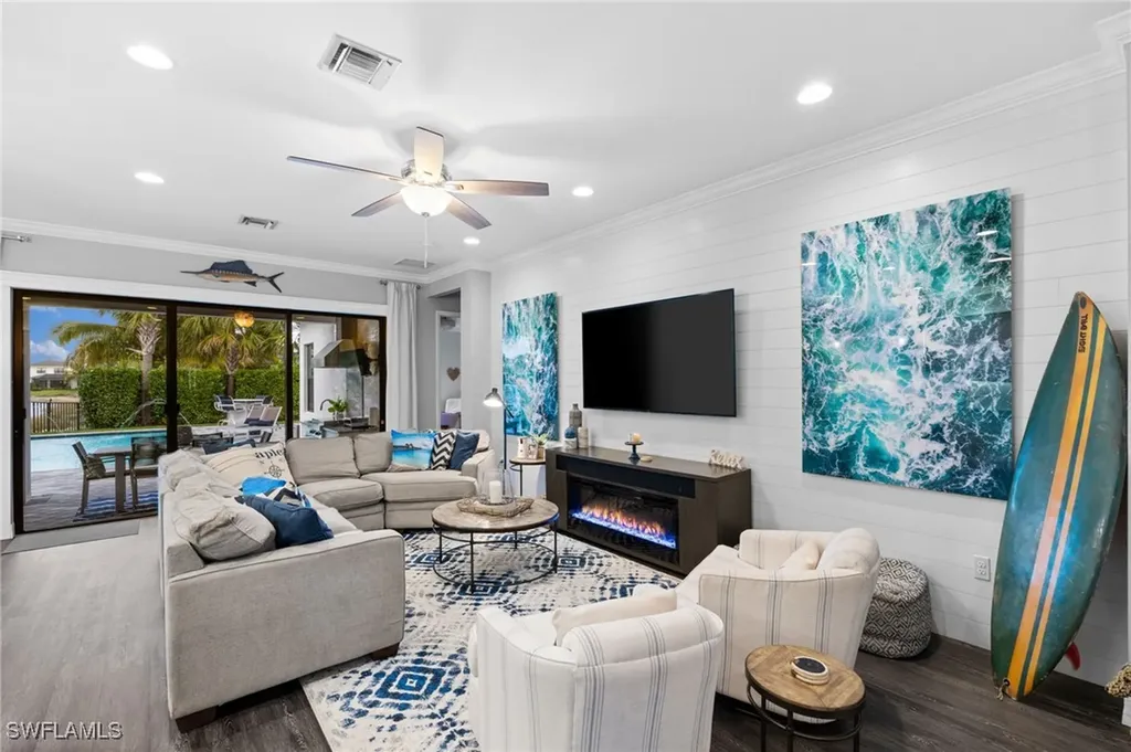 4451 Kensington Circle Naples FL 34119