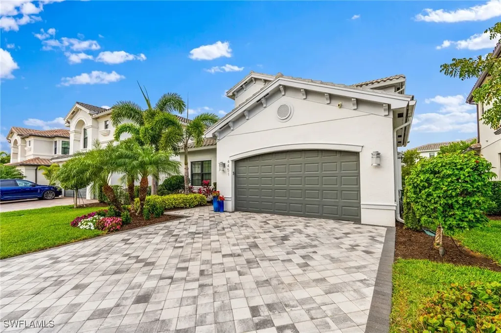 4451 Kensington Circle Naples FL 34119