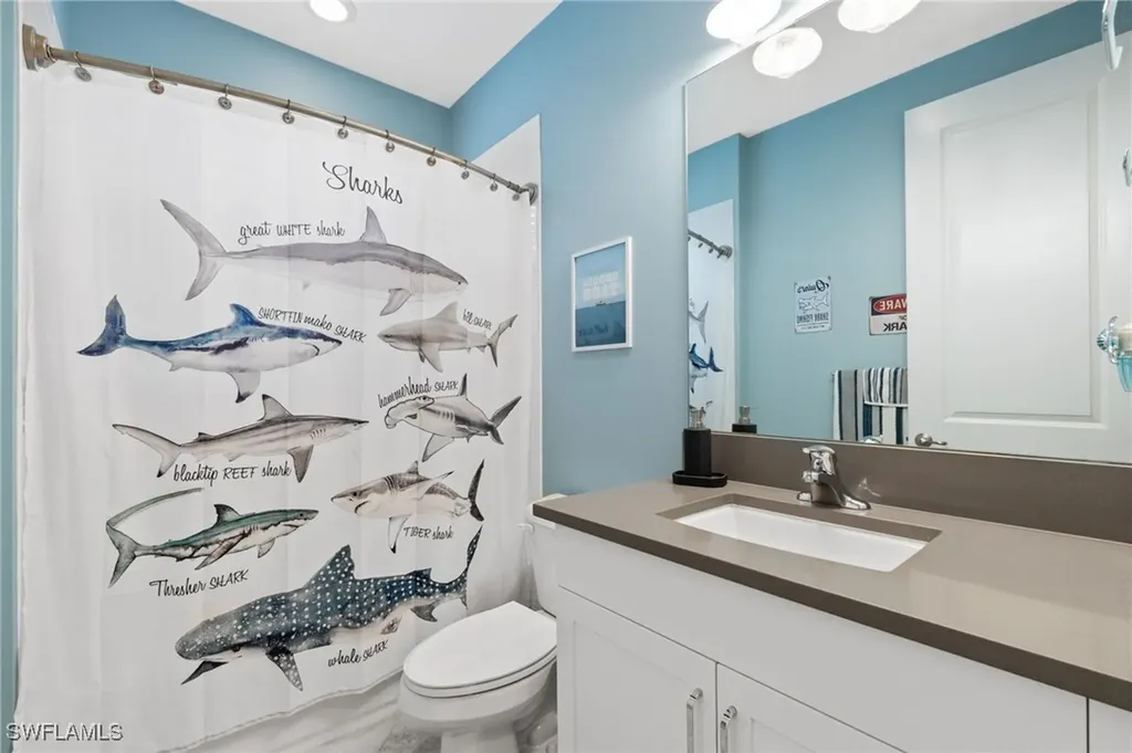 4451 Kensington Circle Naples FL 34119