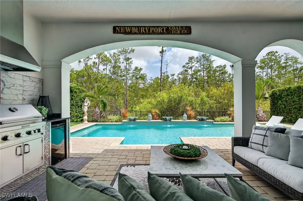 14690 Reserve Place Naples FL 34109