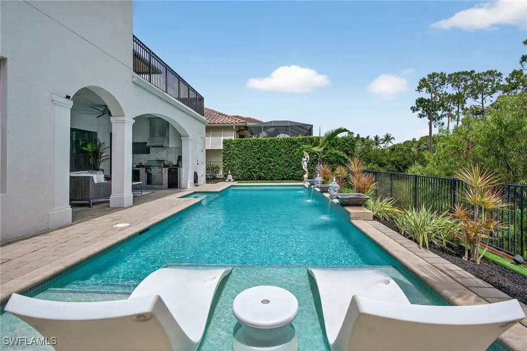 14690 Reserve Place Naples FL 34109
