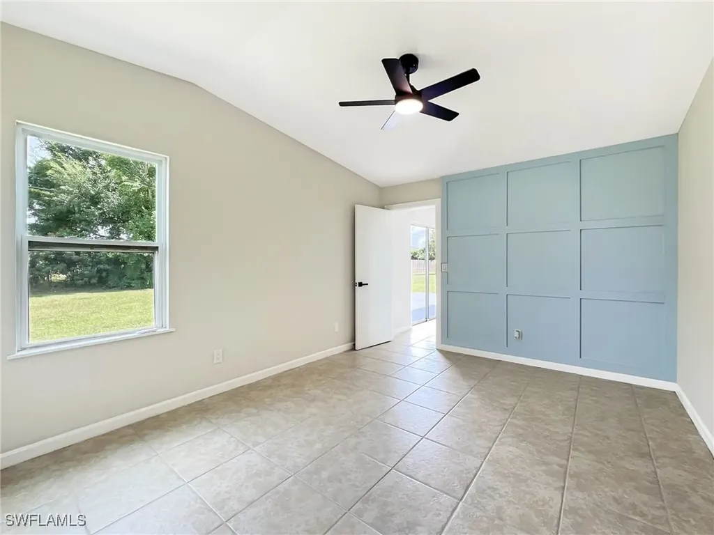 1719 NE 6th Avenue Cape Coral FL 33909