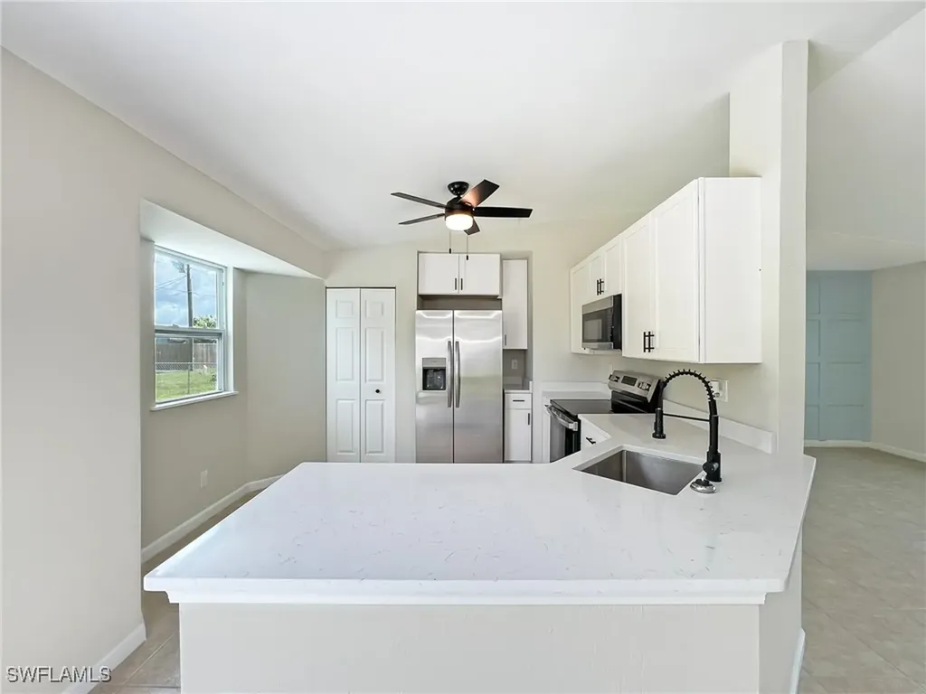 1719 NE 6th Avenue Cape Coral FL 33909