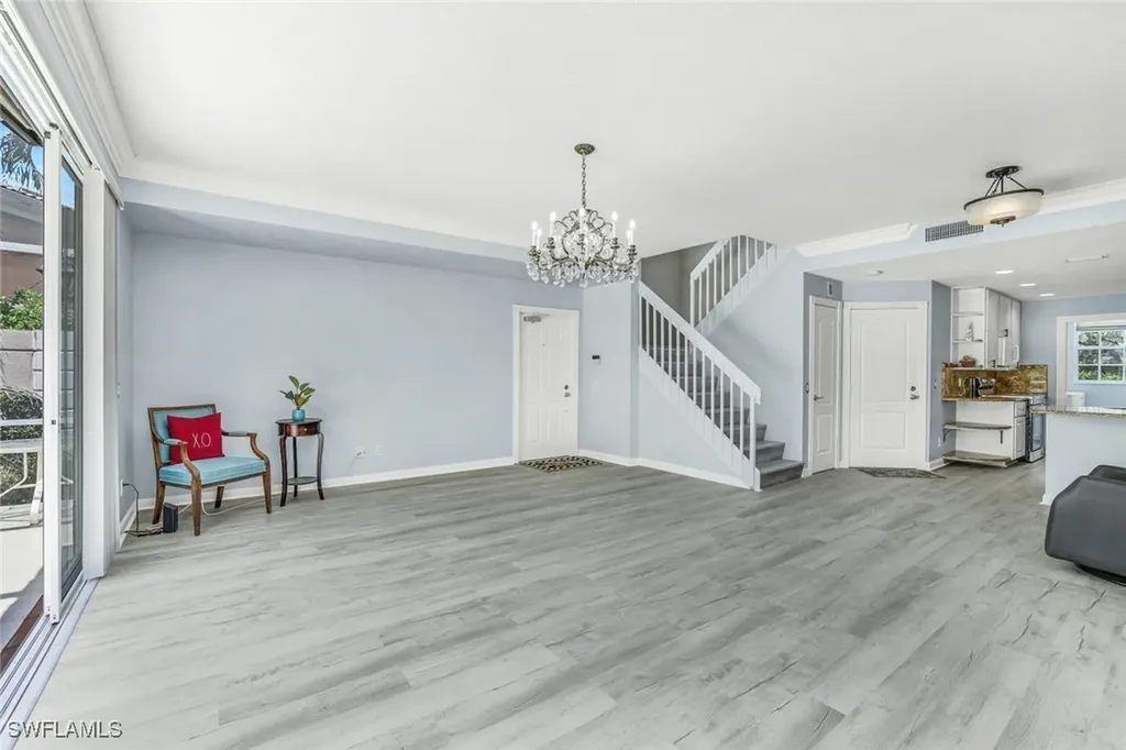 5791 Cove Circle Naples FL 34119