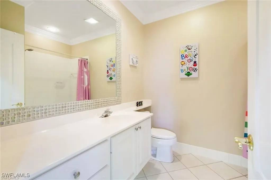 5791 Cove Circle Naples FL 34119