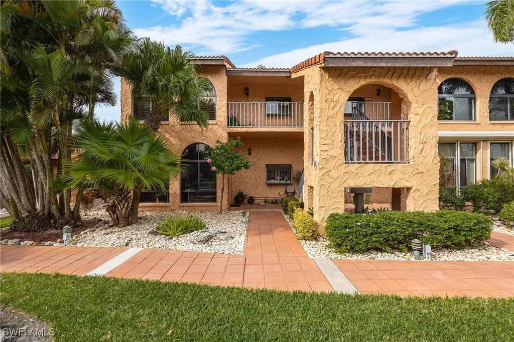5510 SW 4th Place Cape Coral FL 33914