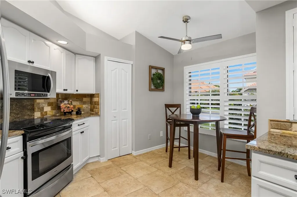221 Napa Ridge Road E Naples FL 34119
