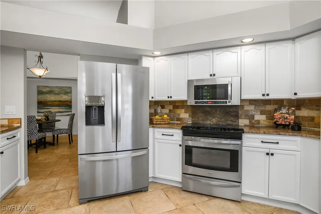 221 Napa Ridge Road E Naples FL 34119