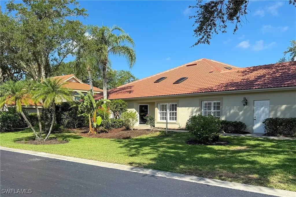 221 Napa Ridge Road E Naples FL 34119