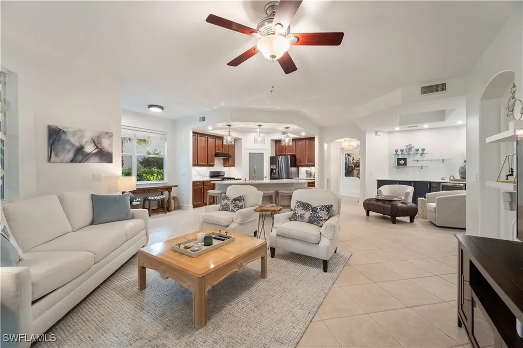 1992 Tarpon Bay Drive N Naples FL 34119