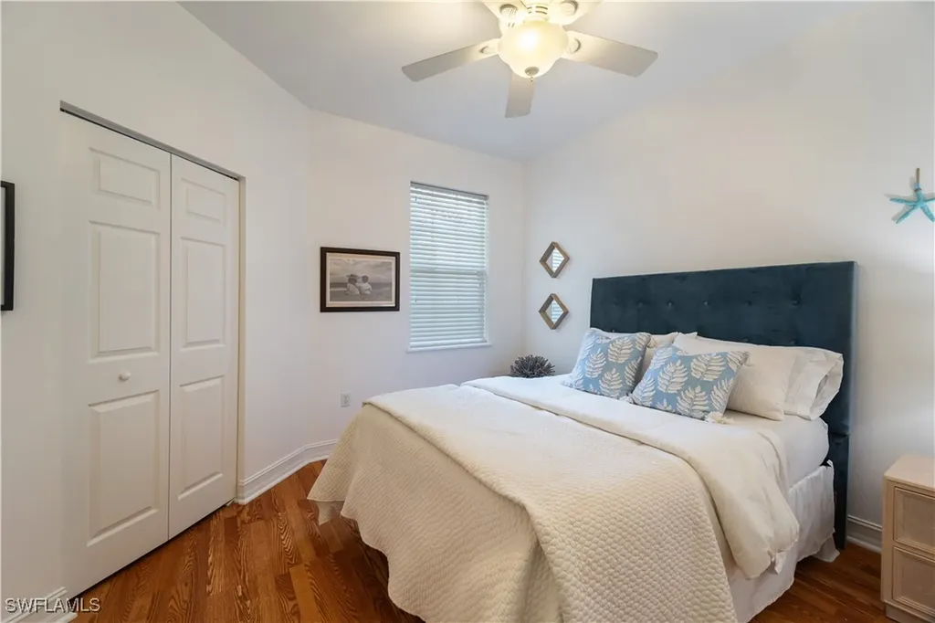 1992 Tarpon Bay Drive N Naples FL 34119