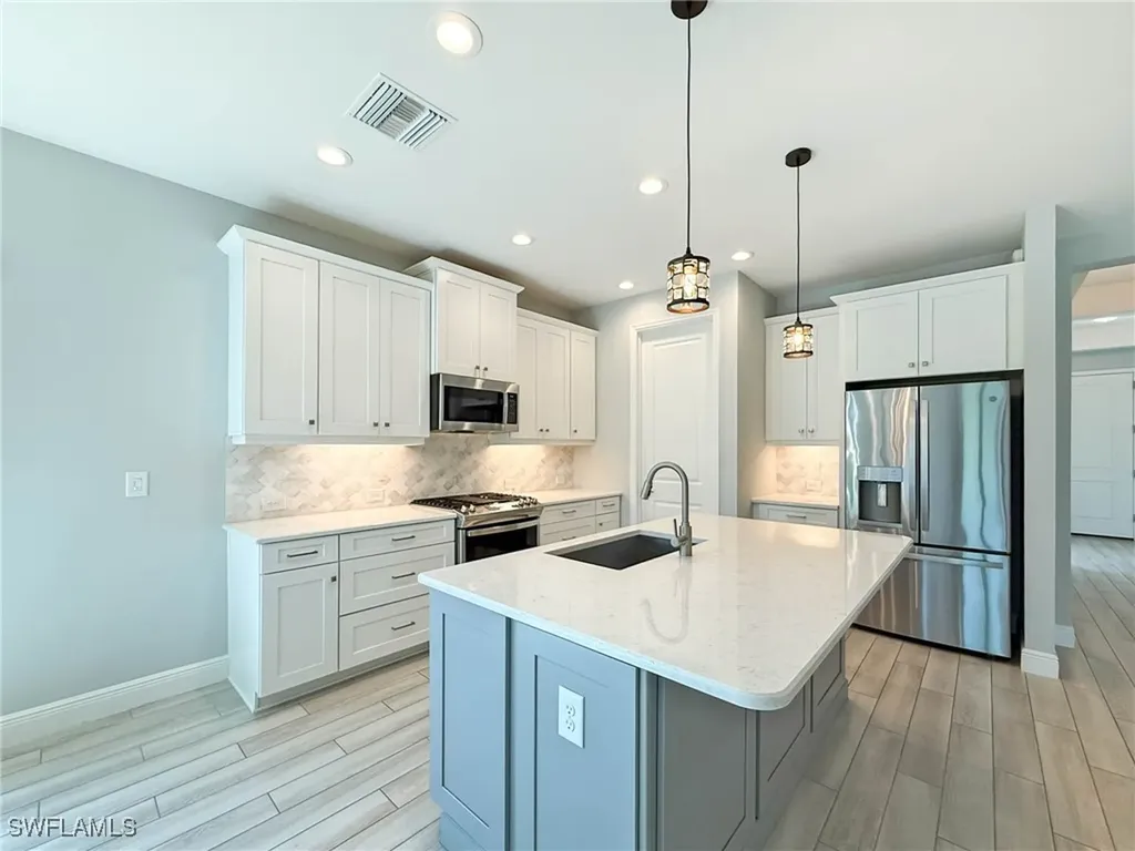 13840 Amblewind Cove Way Fort Myers FL 33905
