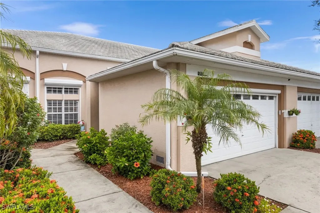 8693 Patty Berg Court Fort Myers FL 33919