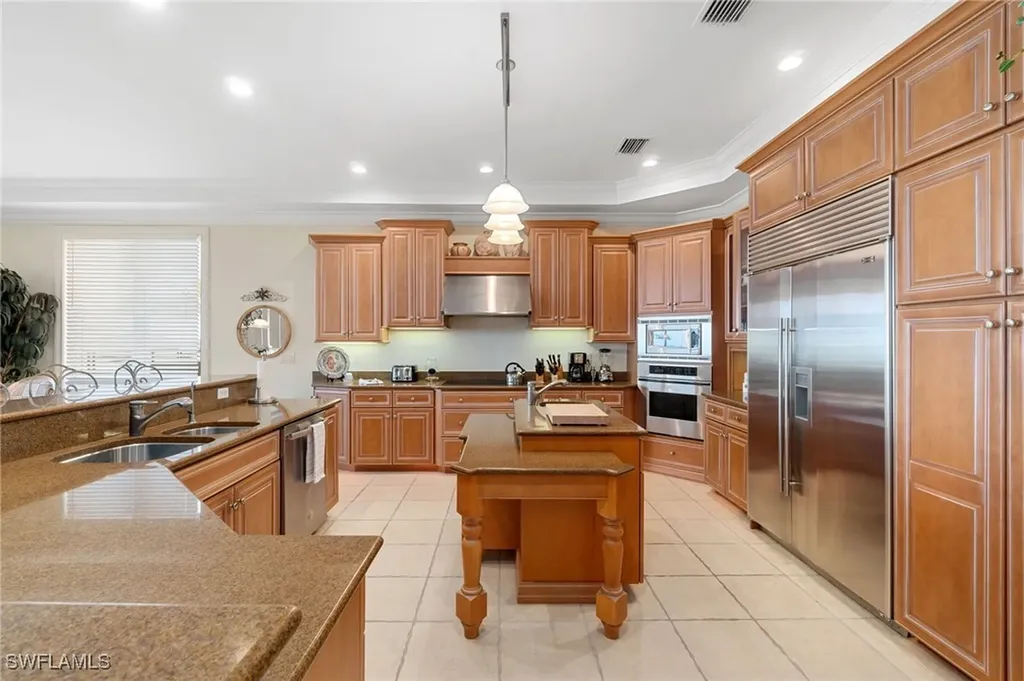 27524 Hickory Boulevard Bonita Springs FL 34134