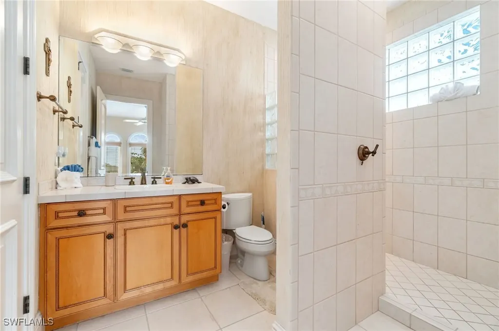 27524 Hickory Boulevard Bonita Springs FL 34134