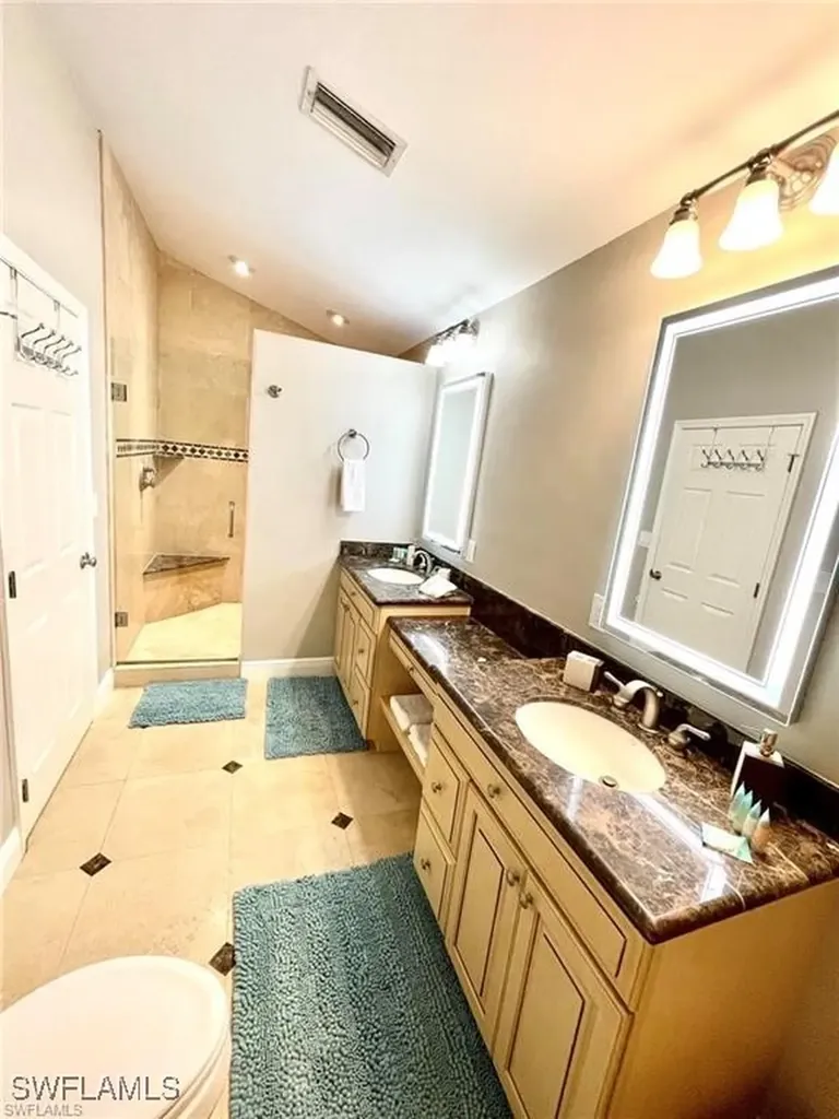 121 Lambton Lane Naples FL 34104