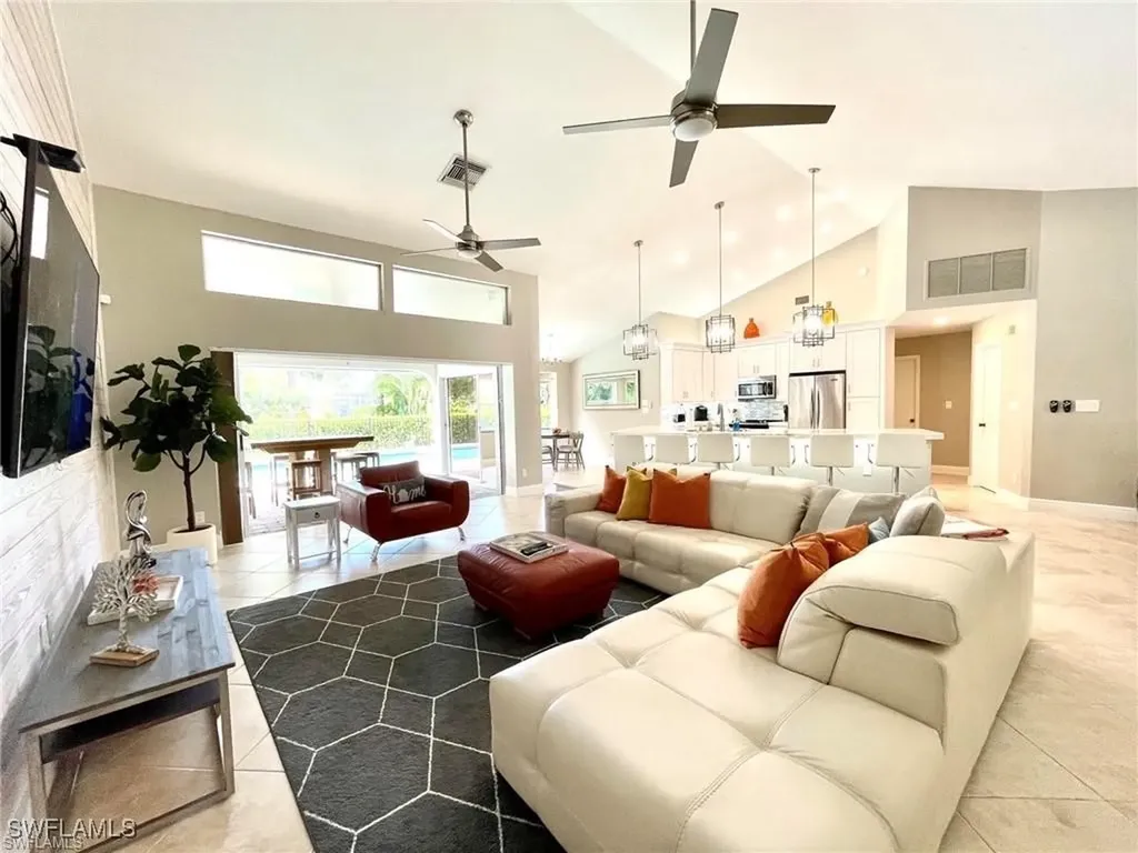 121 Lambton Lane Naples FL 34104