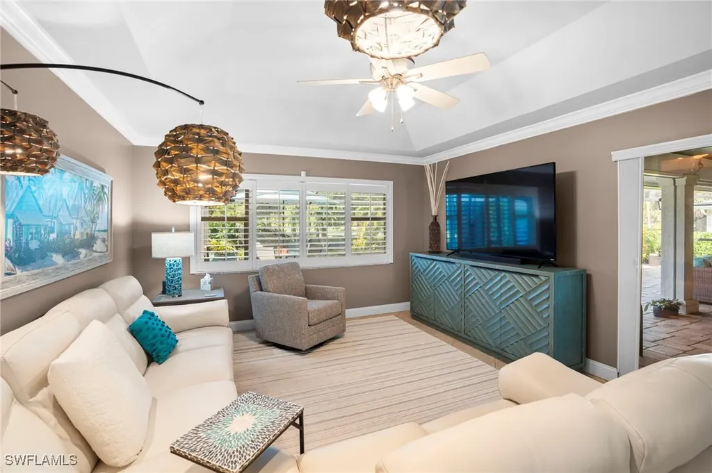 101 Muirfield Circle Naples FL 34113
