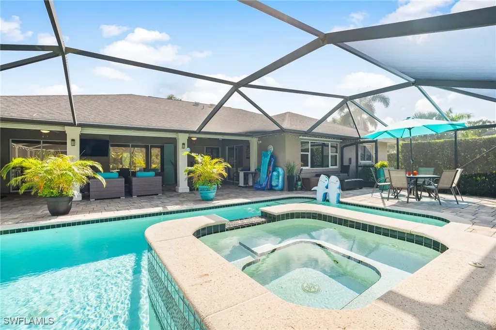 101 Muirfield Circle Naples FL 34113