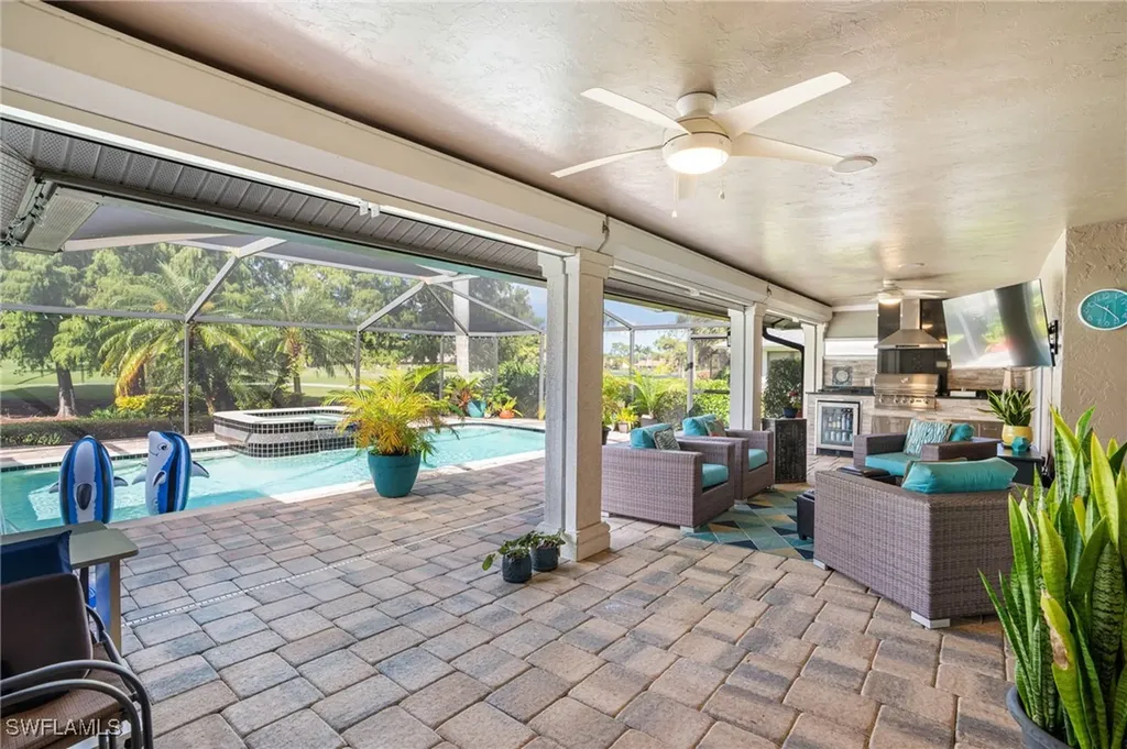 101 Muirfield Circle Naples FL 34113