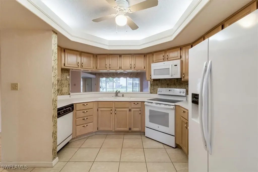 1300 Misty Pines Circle Naples FL 34105