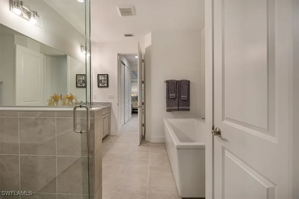 12957 Pembroke Drive Naples FL 34105