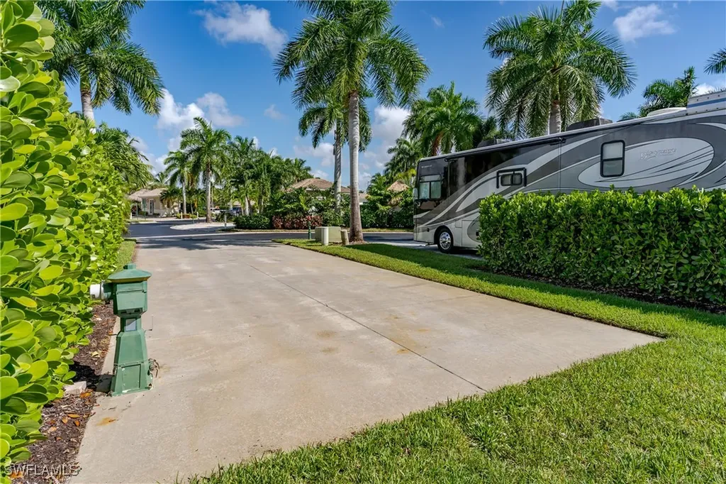 13491 Snook Circle Naples FL 34114