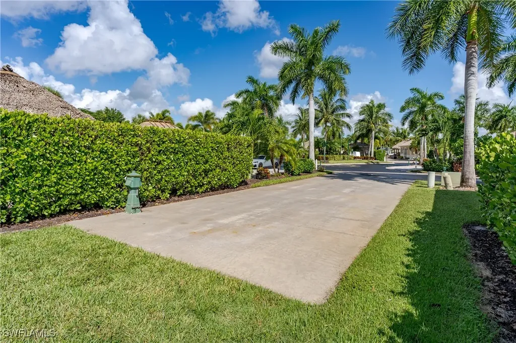 13491 Snook Circle Naples FL 34114
