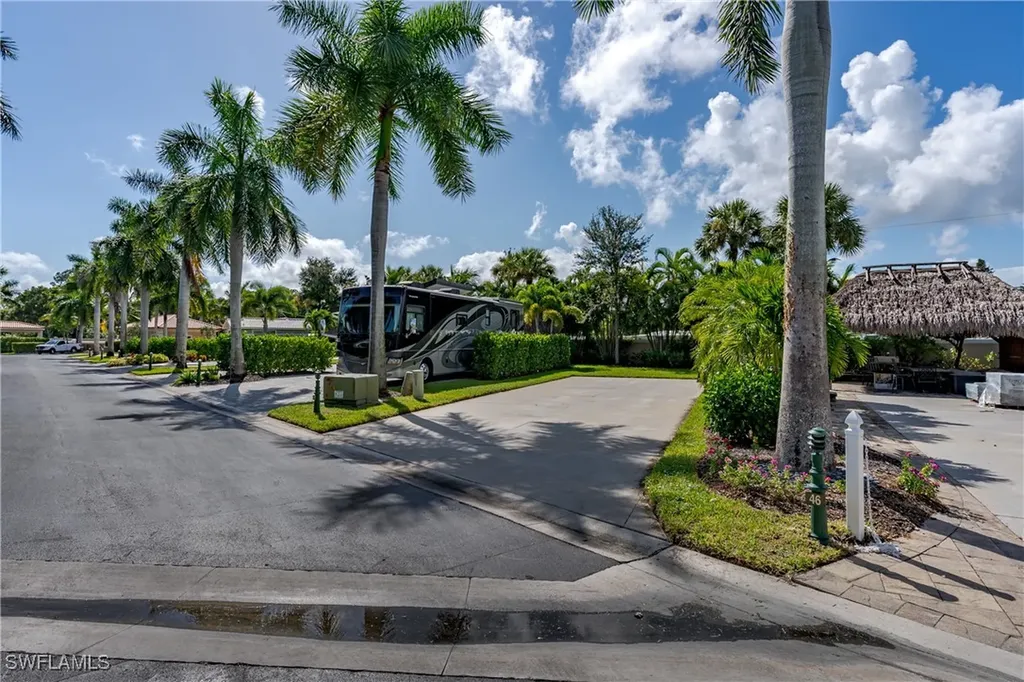 13491 Snook Circle Naples FL 34114