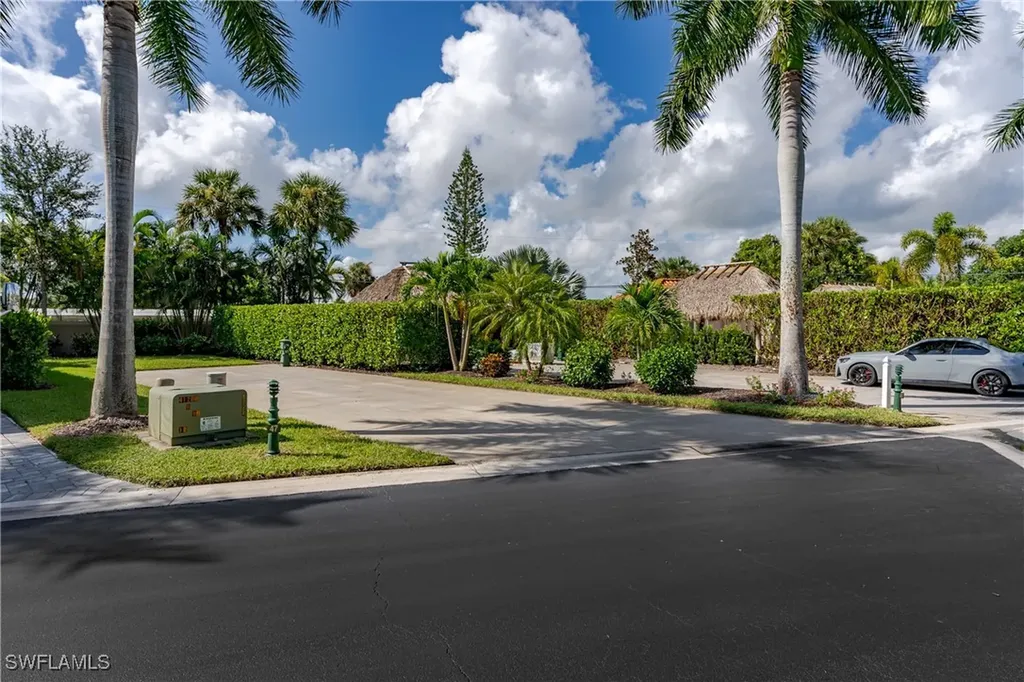 13491 Snook Circle Naples FL 34114