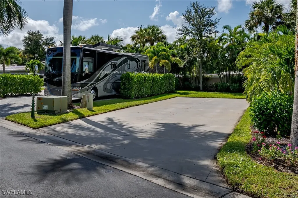 13491 Snook Circle Naples FL 34114