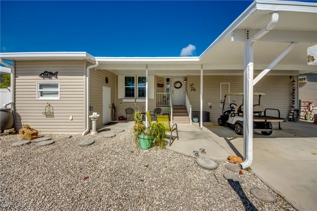 3083 Sloop Lane St. James City FL 33956