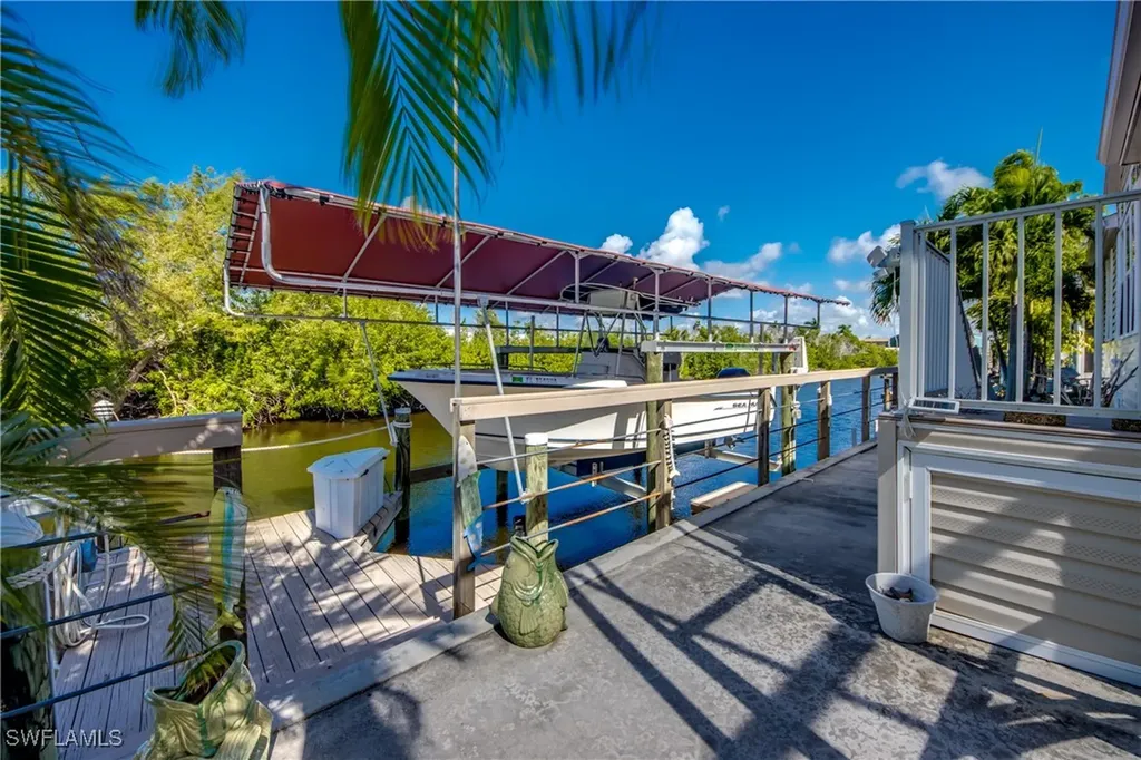 3083 Sloop Lane St. James City FL 33956