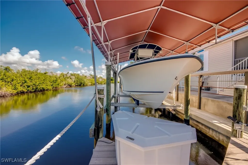 3083 Sloop Lane St. James City FL 33956