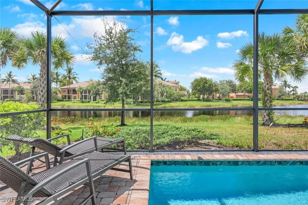 2729 Amaranda Court Naples FL 34114