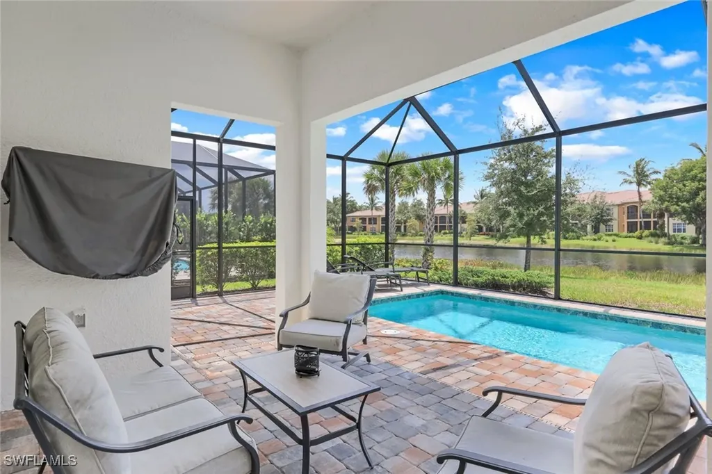 2729 Amaranda Court Naples FL 34114