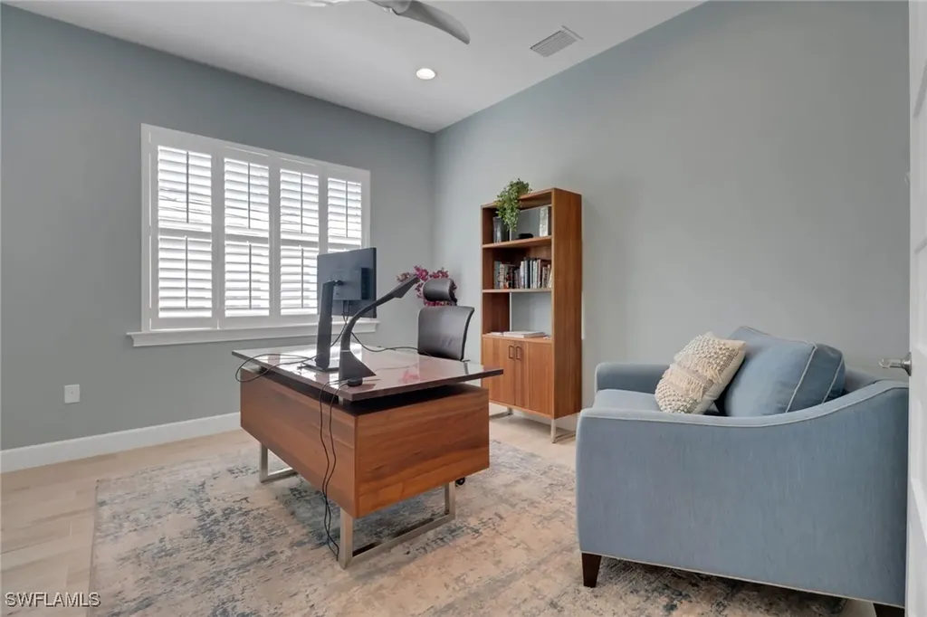 6007 Barthelemy Avenue Naples FL 34113