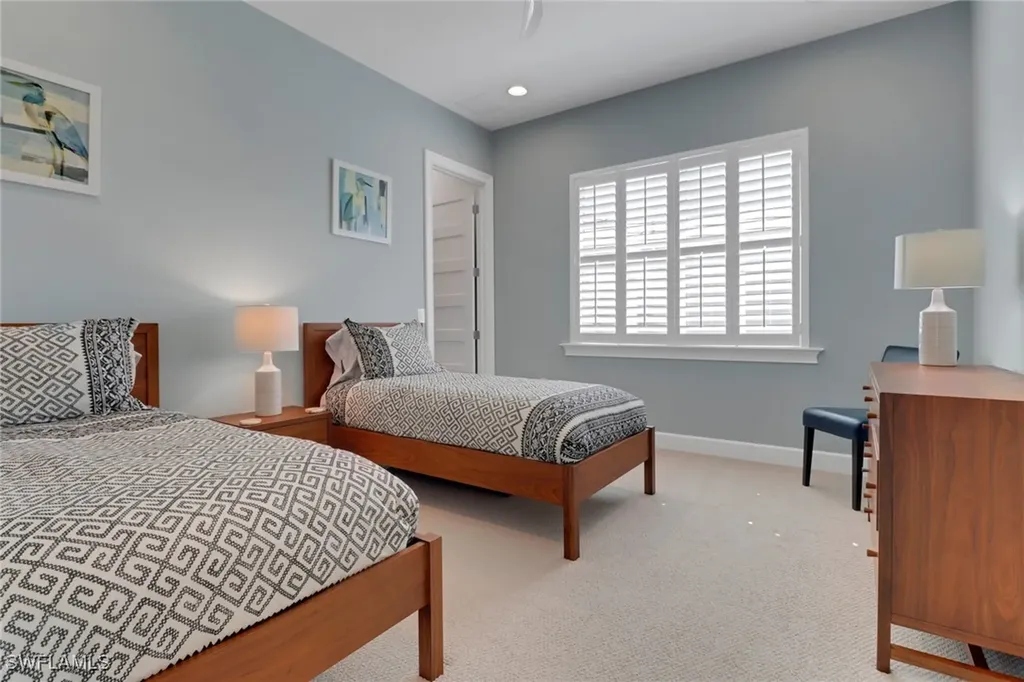 6007 Barthelemy Avenue Naples FL 34113