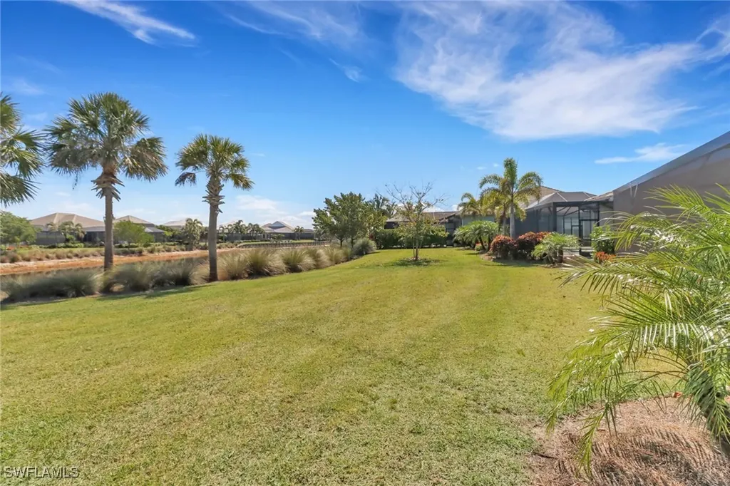 6007 Barthelemy Avenue Naples FL 34113