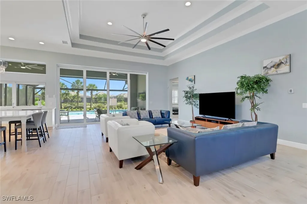 6007 Barthelemy Avenue Naples FL 34113