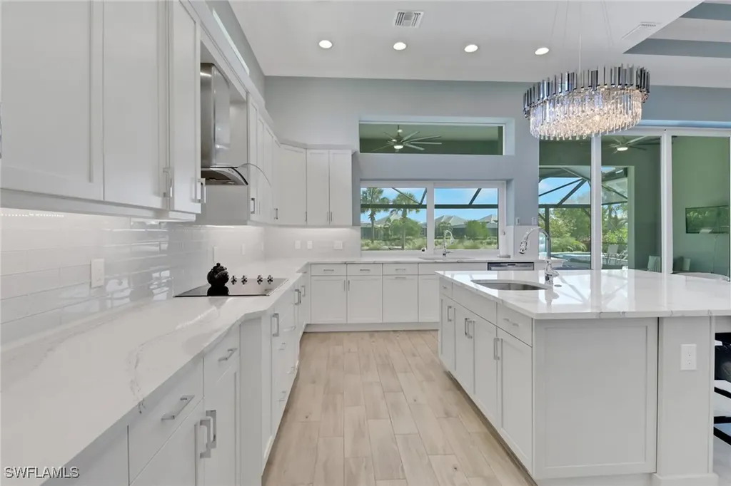 6007 Barthelemy Avenue Naples FL 34113