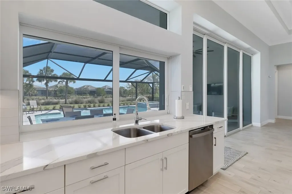 6007 Barthelemy Avenue Naples FL 34113