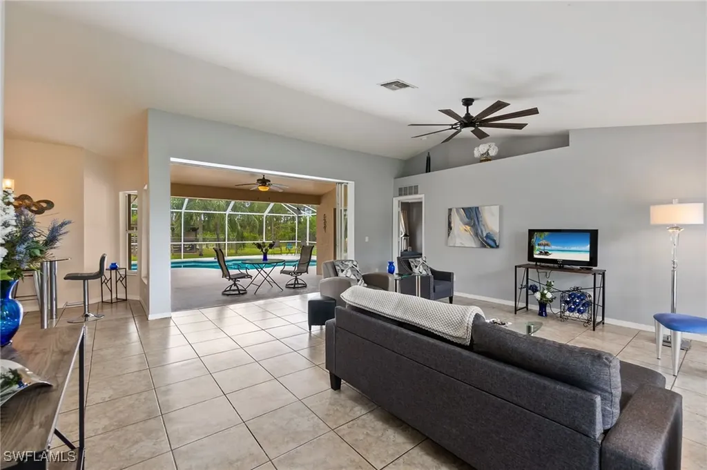 2565 Oil Well Road Naples FL 34120