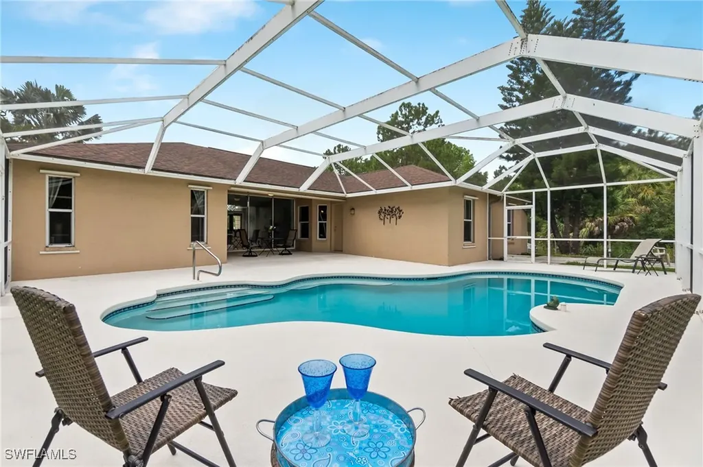 2565 Oil Well Road Naples FL 34120
