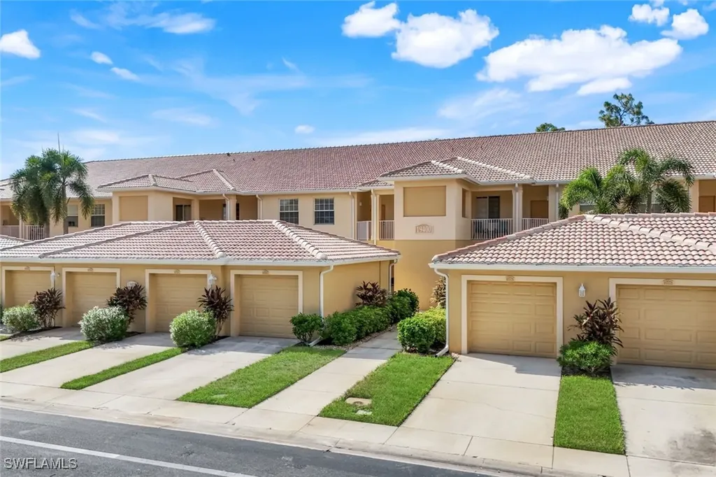 19400 Cromwell Court Fort Myers FL 33912