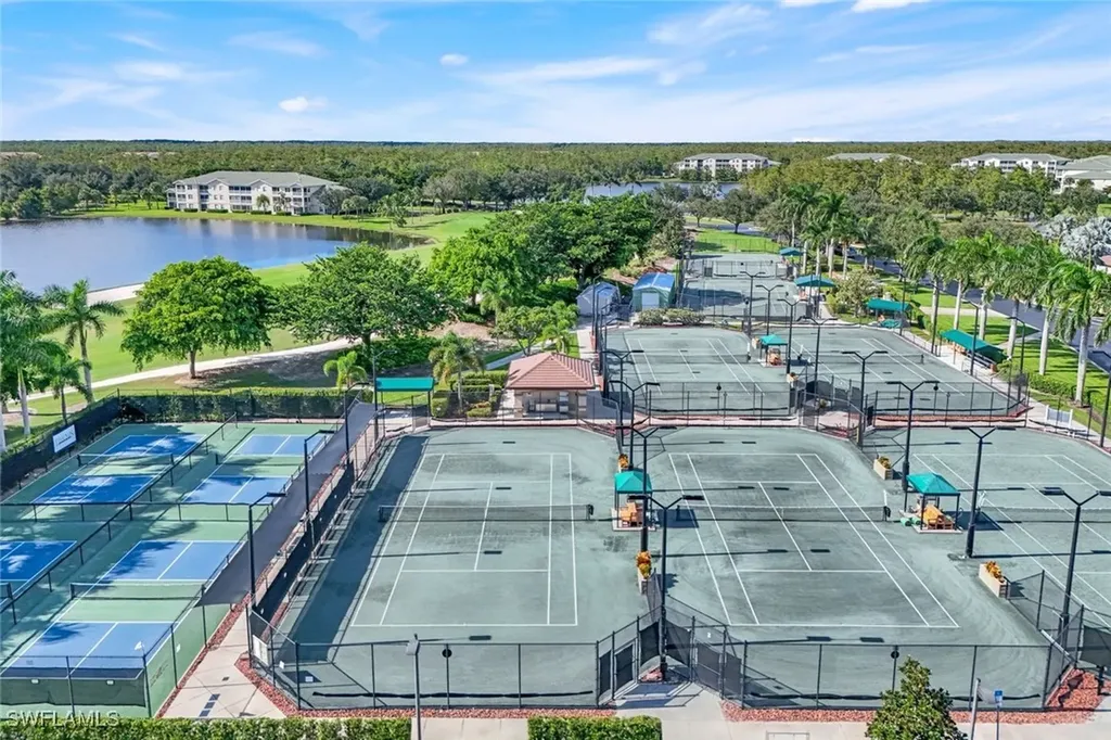 19400 Cromwell Court Fort Myers FL 33912