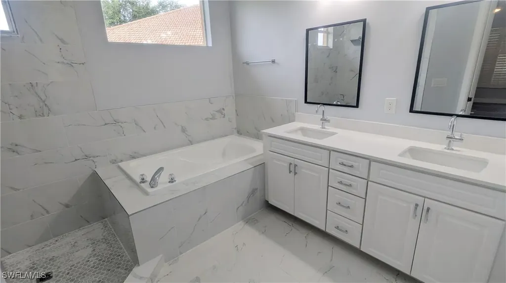 6733 Bent Grass Drive Naples FL 34113