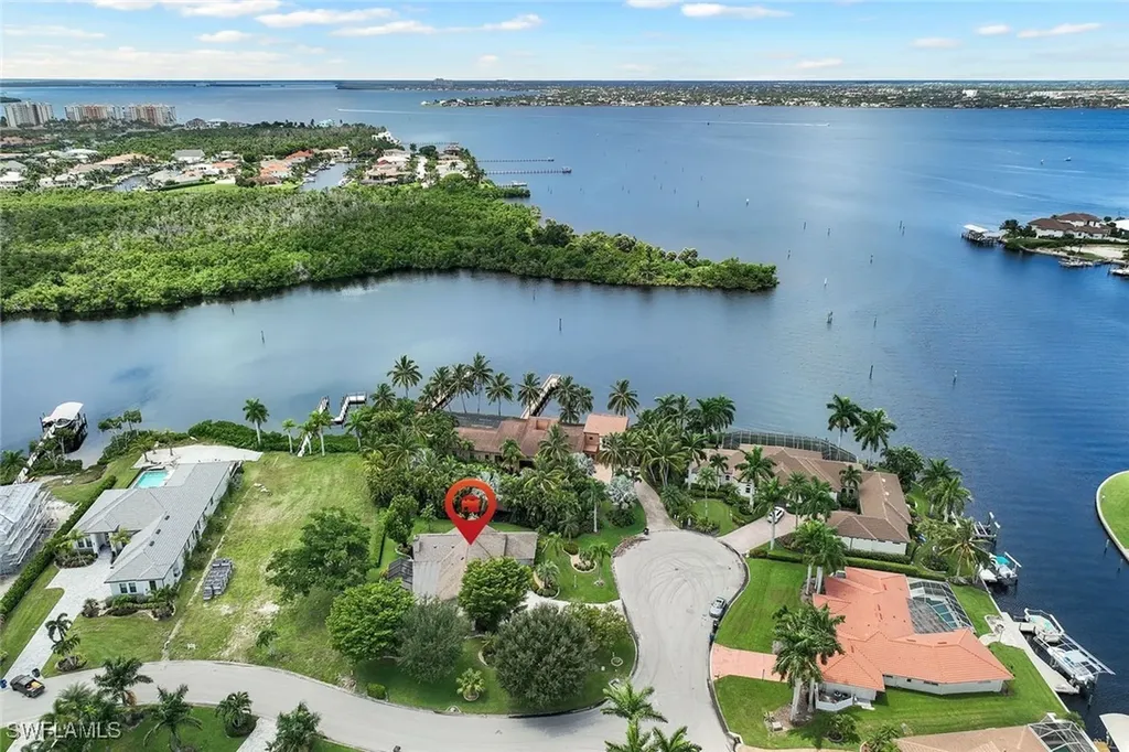 840 S Town And River Drive Fort Myers FL 33919