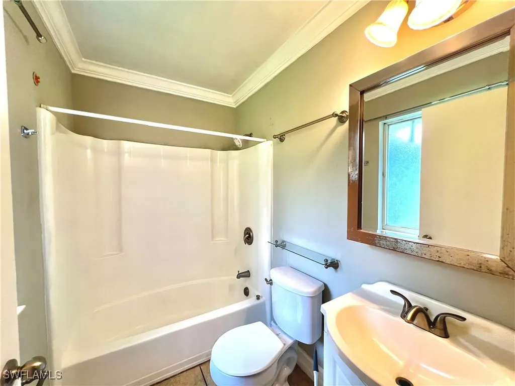 5374 16th Place SW Naples FL 34116